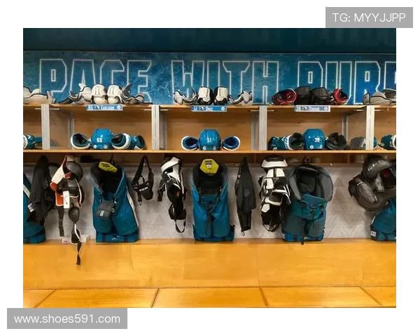 阿什拉夫在球队更衣室展现领袖风范，团队氛围显著提升情况分析