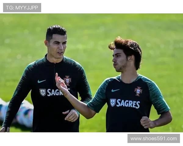 维尼修斯：从天赋新星到欧冠决赛英雄的关键节点解析