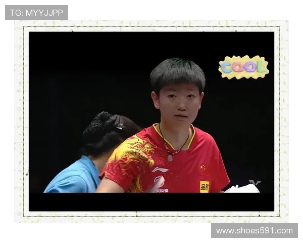 看到萨卡训练结束竟然还在背单词，这生活跟明星有得一拼！